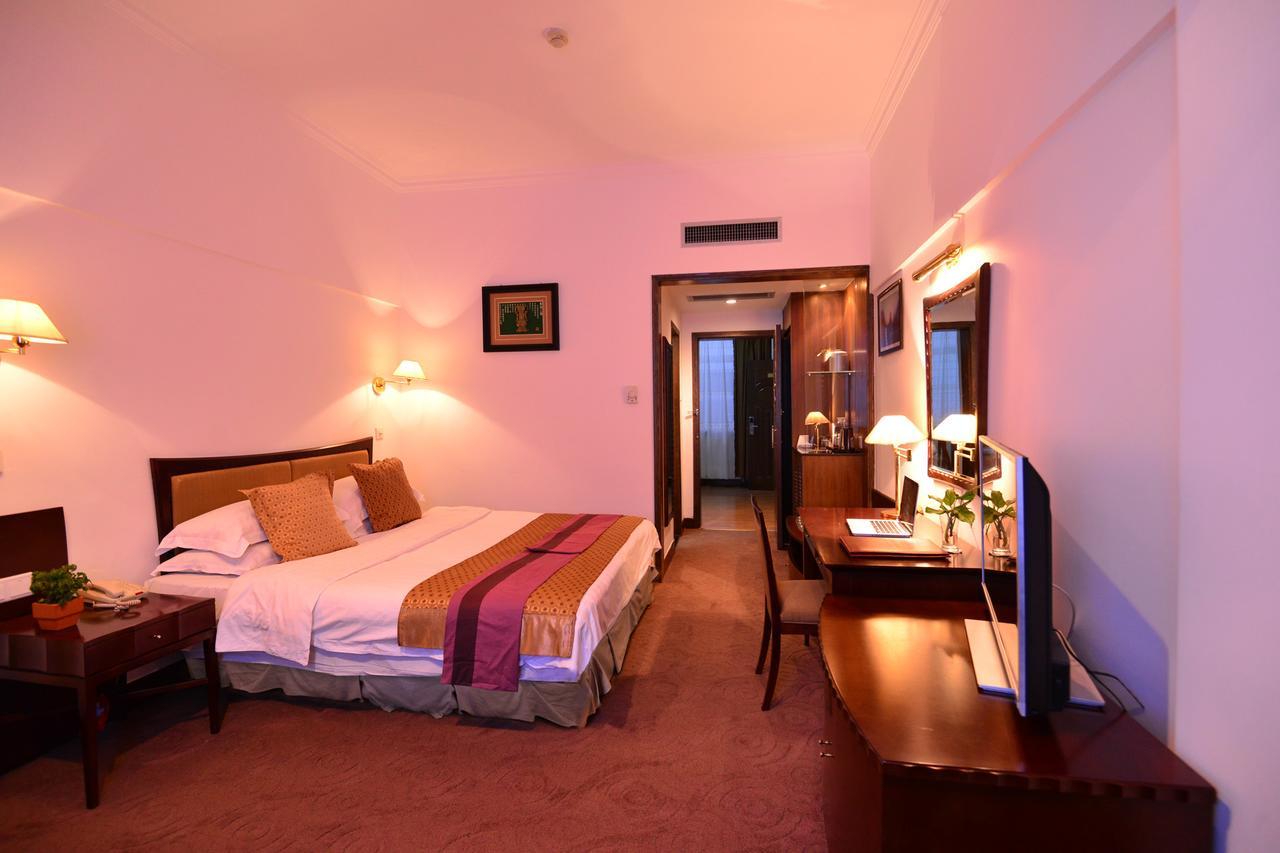Baodao Exhibition Center Hotel Wuyishan  Dış mekan fotoğraf