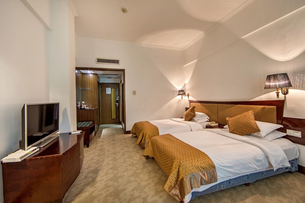Baodao Exhibition Center Hotel Wuyishan  Dış mekan fotoğraf